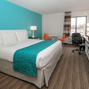 Howard Johnson By Wyndham Scott Lafayette
